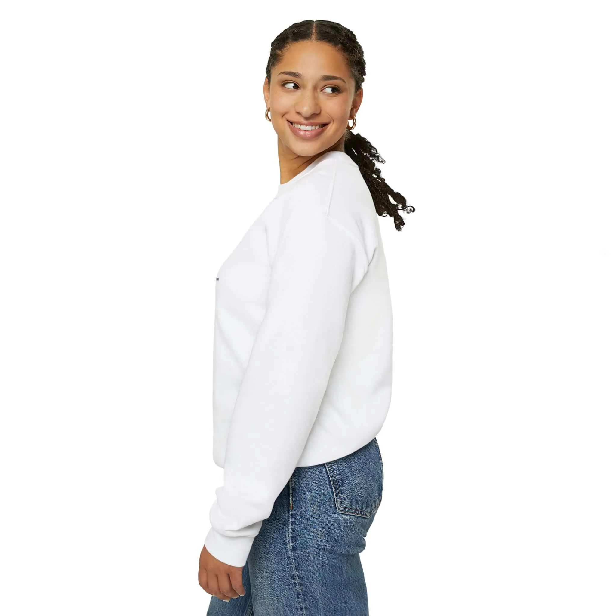 Being a Grandmom Unisex Heavy Blend™ Crewneck Sweatshirt