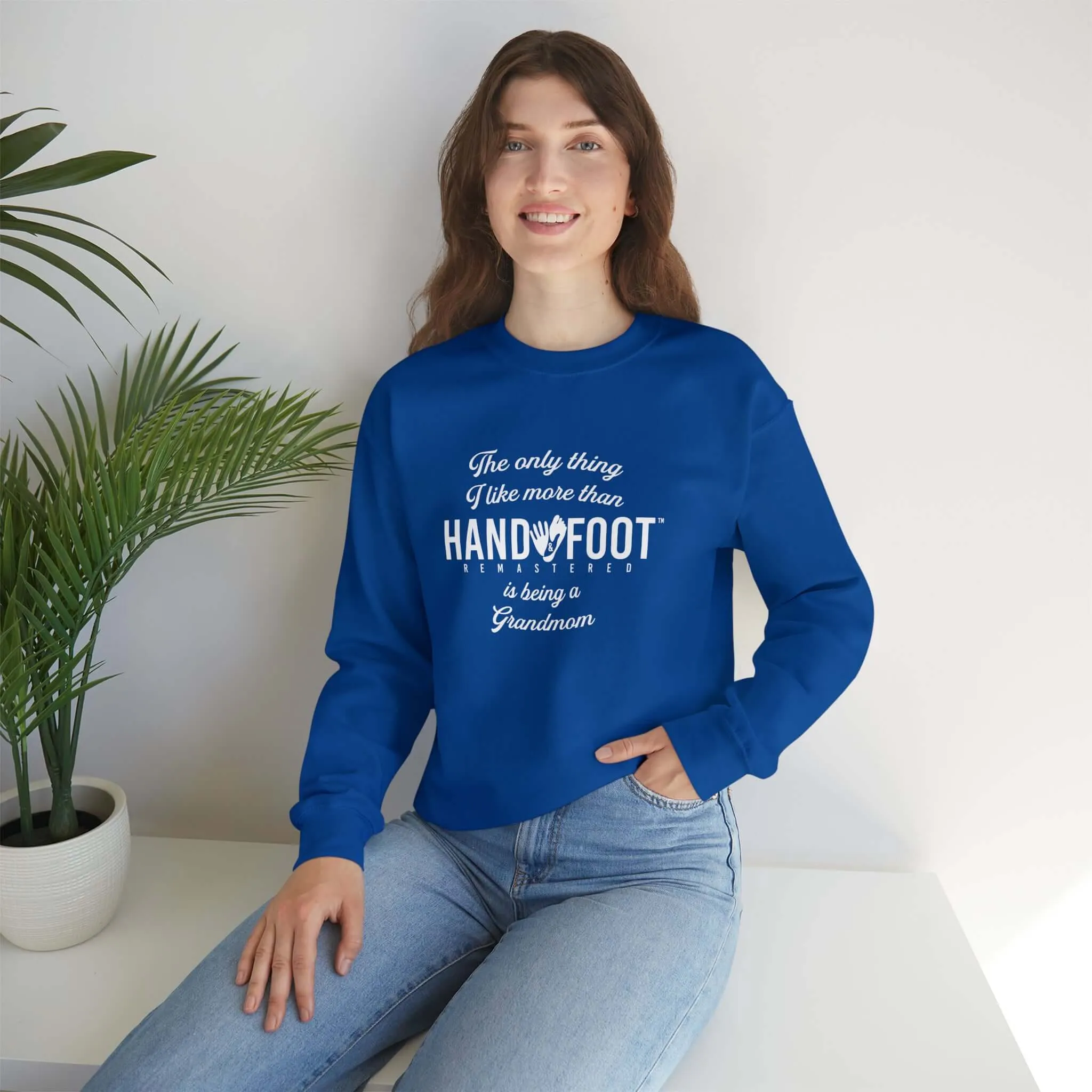 Being a Grandmom Unisex Heavy Blend™ Crewneck Sweatshirt