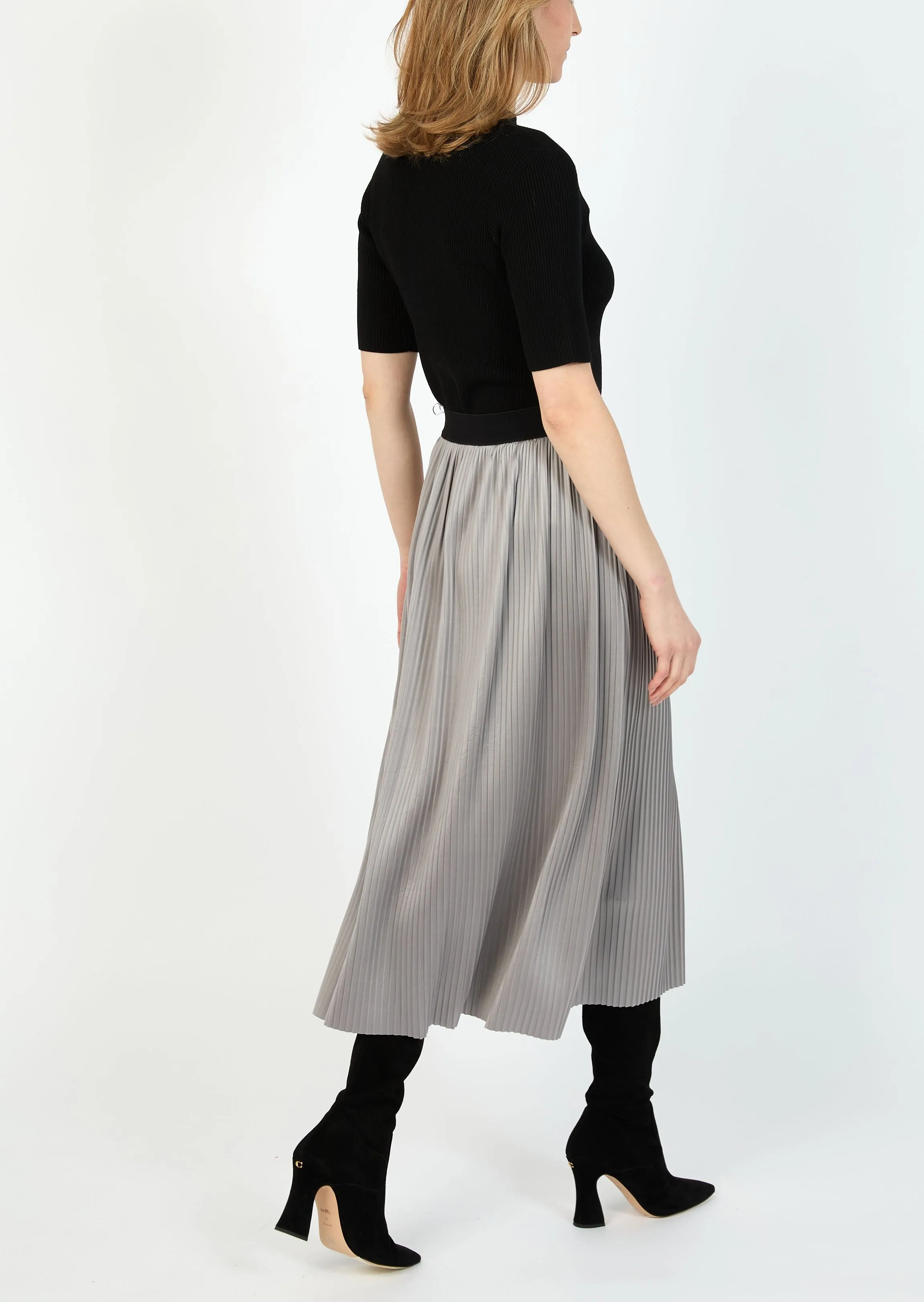 FANTASY PLEATED KNIT SKIRT