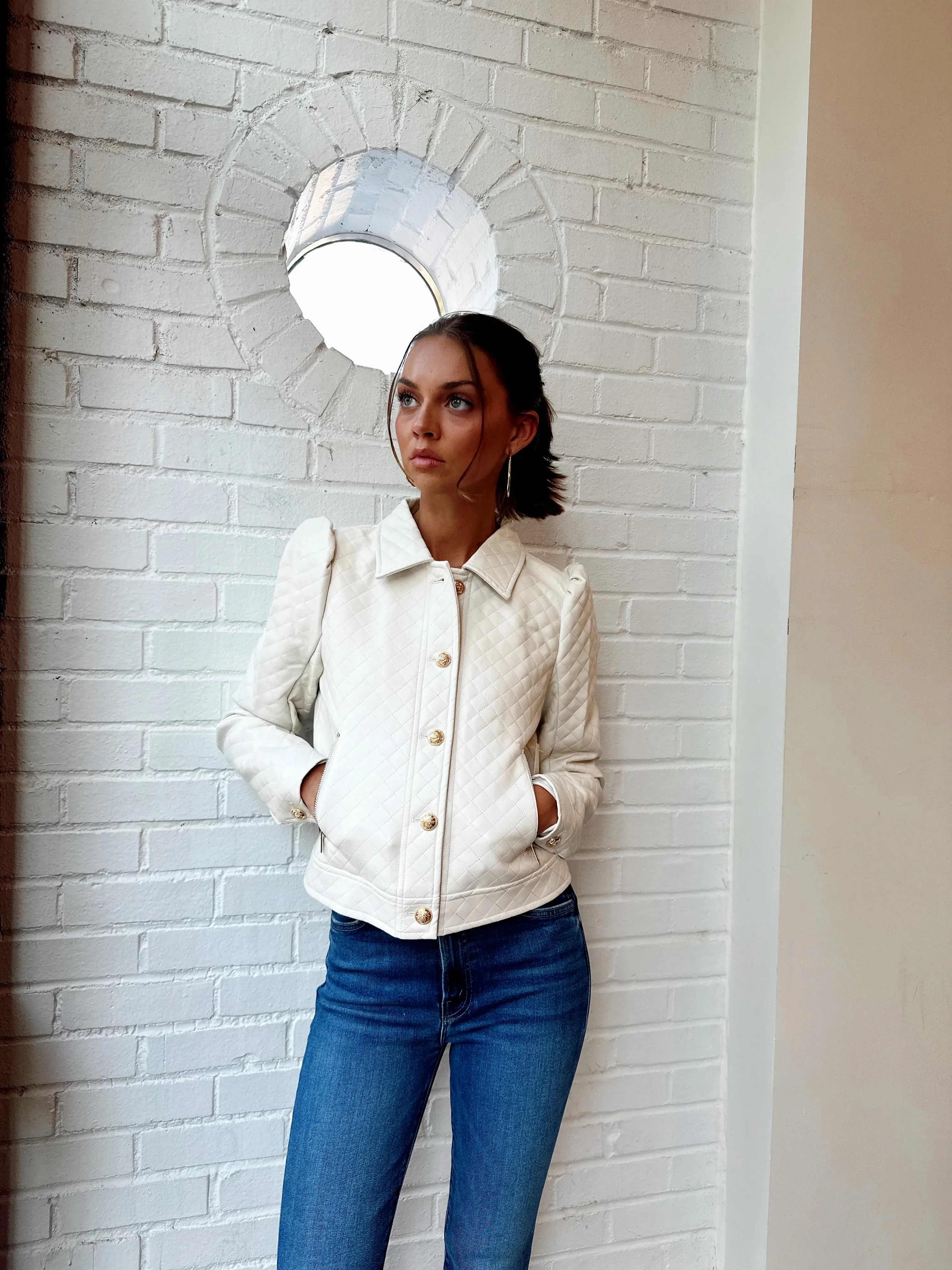 QUILTED PUFF SHOULDER BLAZER