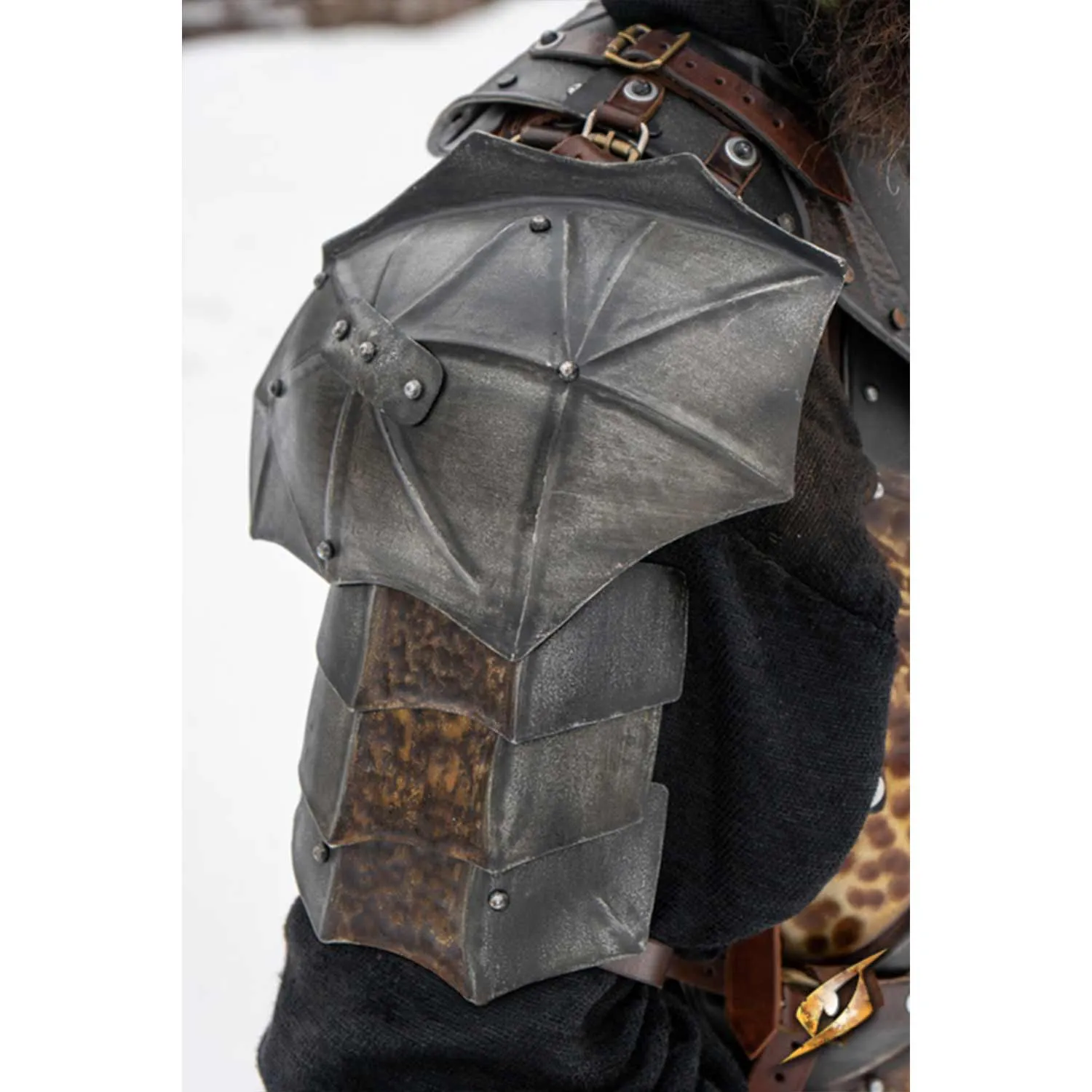 Raider Shoulders