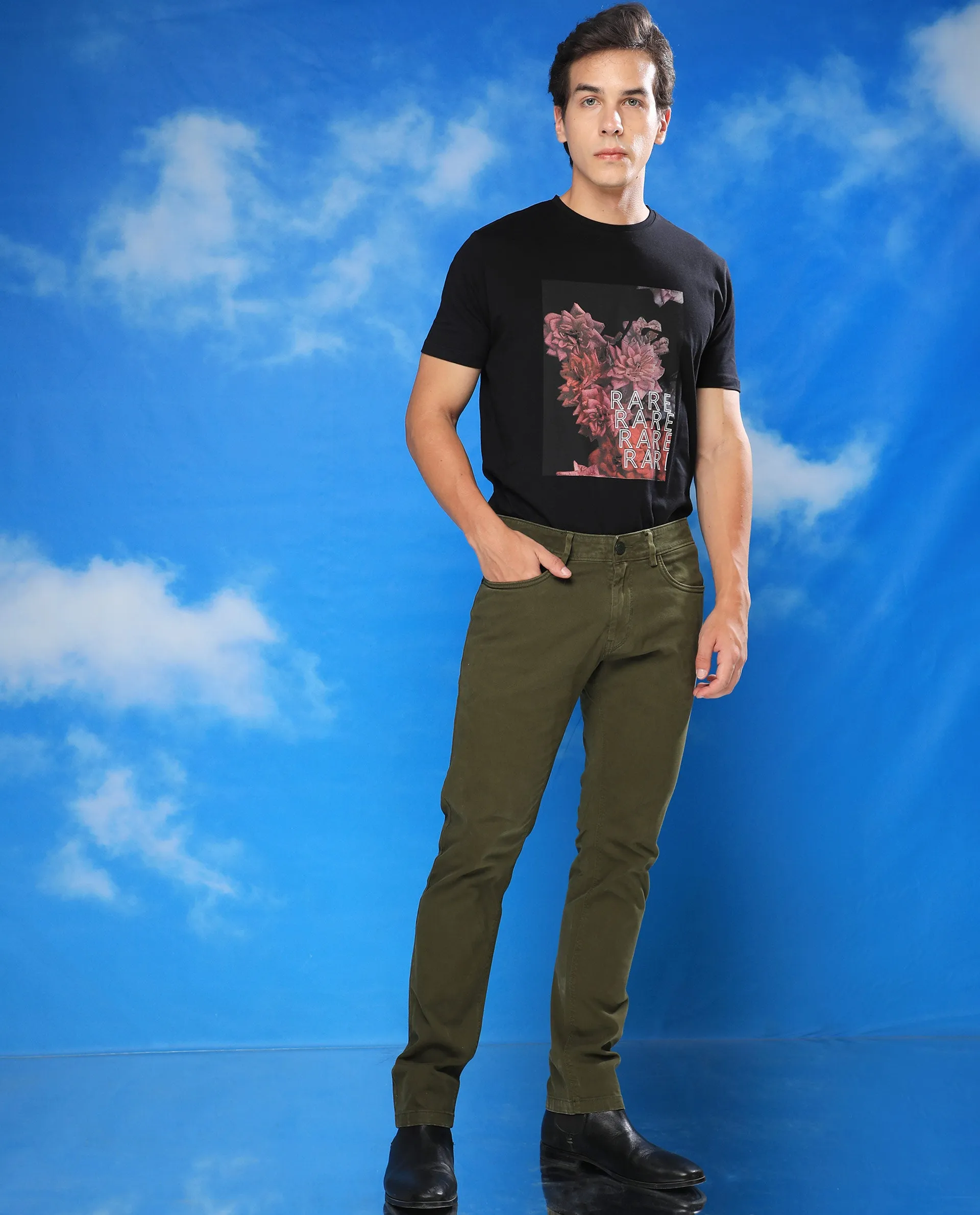 Rare Rabbit Men's Fiv5S Olive Solid Mid-Rise Slim Fit Trouser