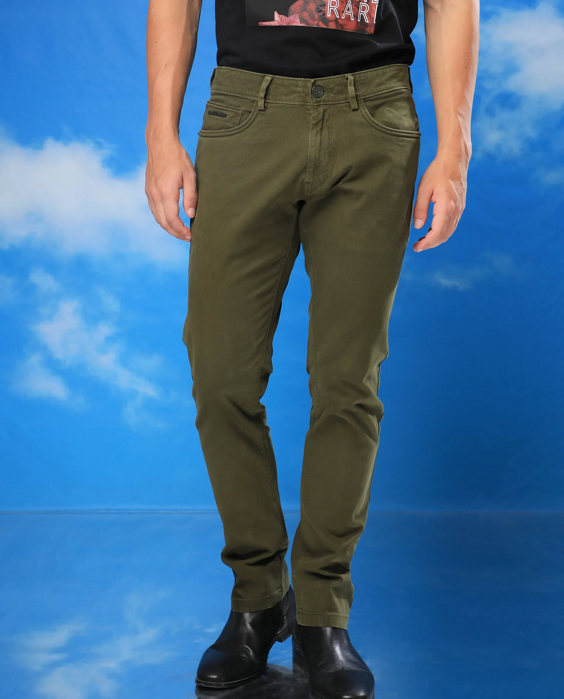 Rare Rabbit Men's Fiv5S Olive Solid Mid-Rise Slim Fit Trouser