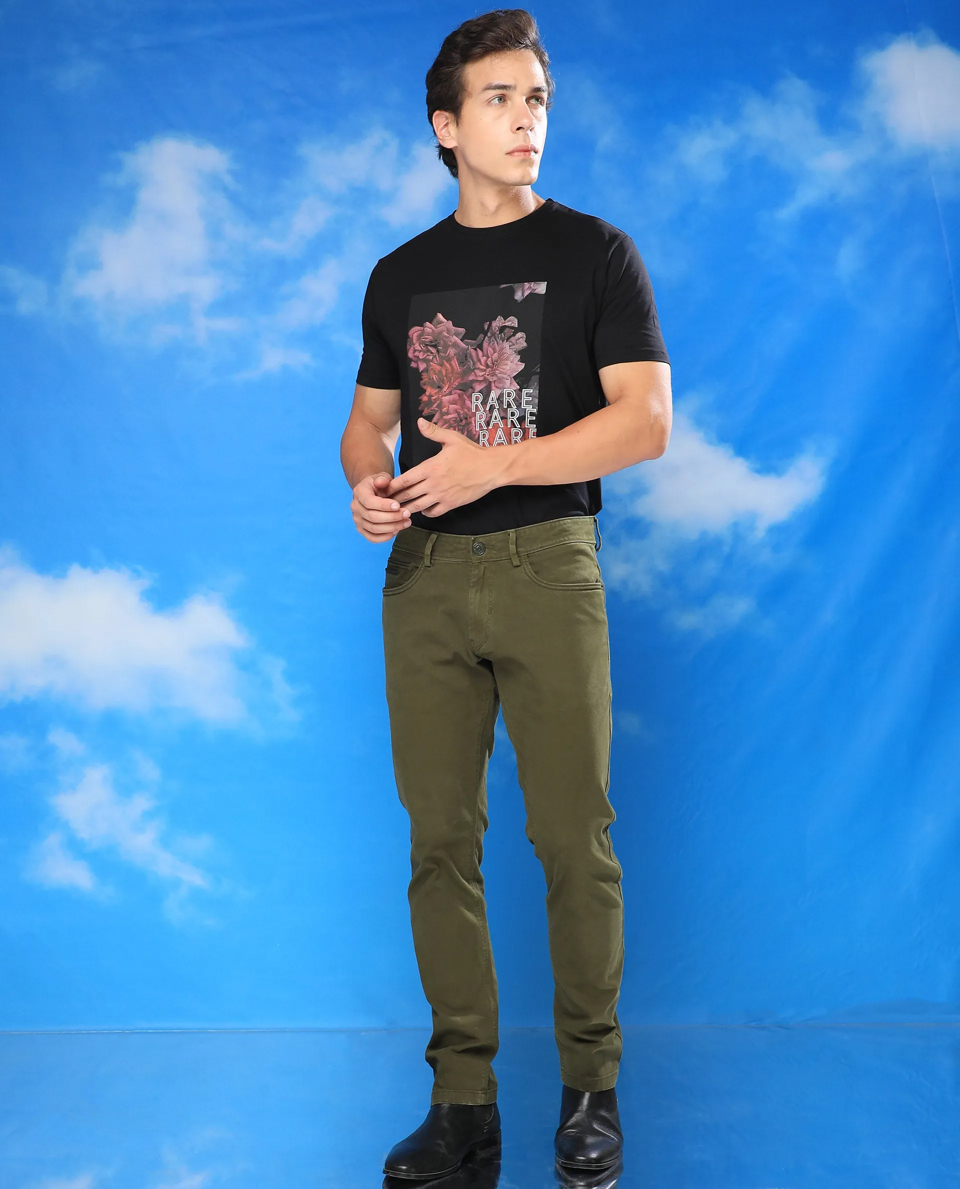 Rare Rabbit Men's Fiv5S Olive Solid Mid-Rise Slim Fit Trouser