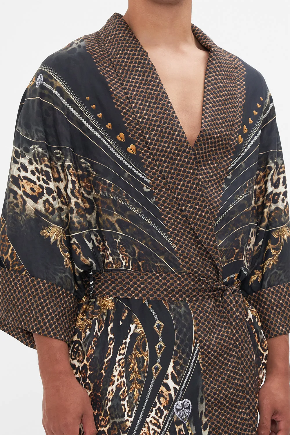 REVERSIBLE MID LENGTH ROBE CHAOS IN THE COSMOS