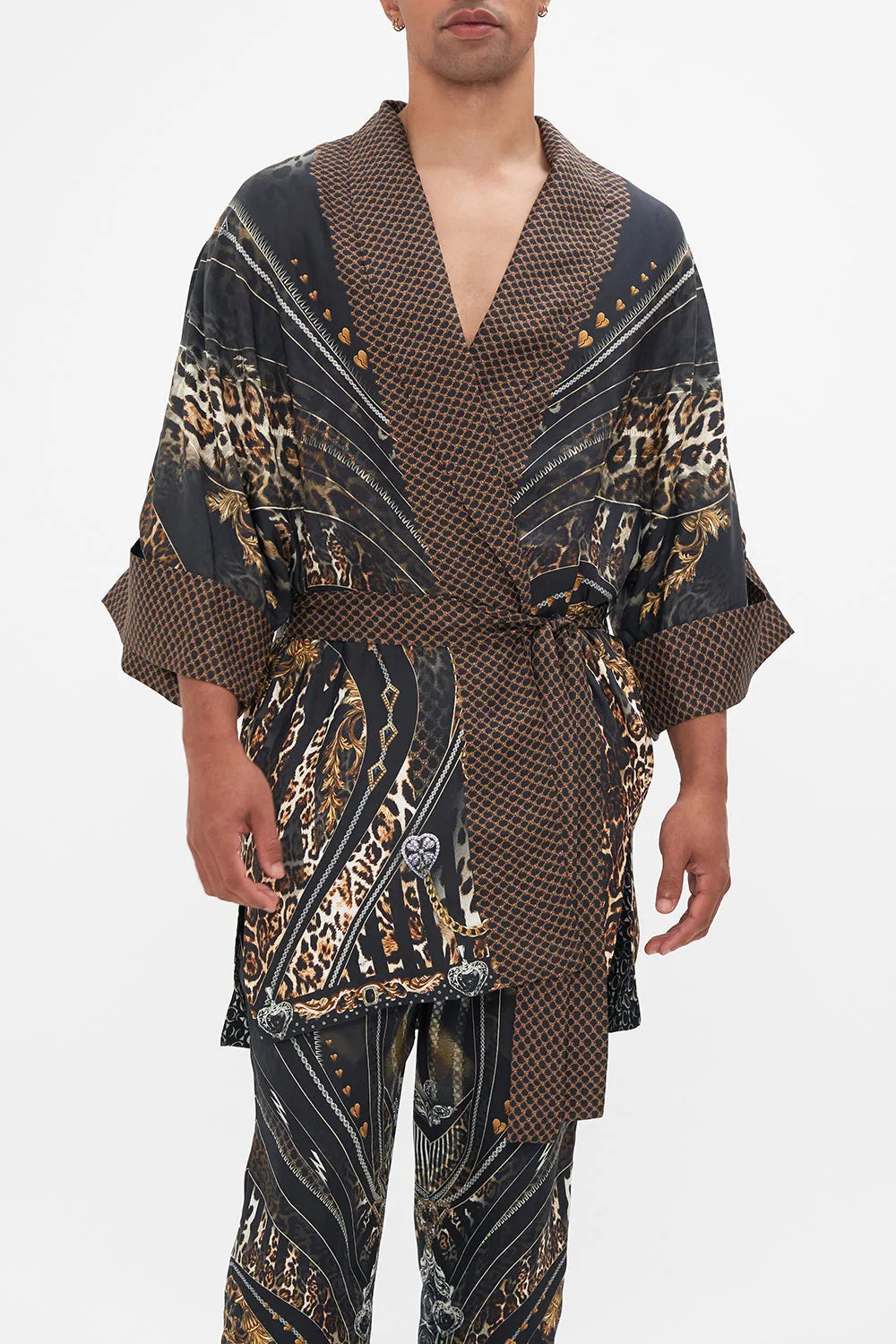 REVERSIBLE MID LENGTH ROBE CHAOS IN THE COSMOS