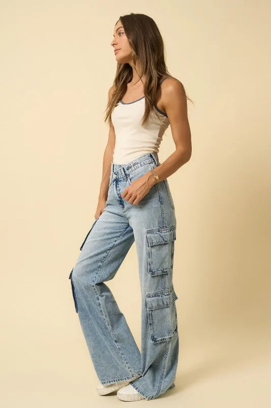 TEEK - CROSSOVER RELAXED LIGHT DENIM CARGO JEANS