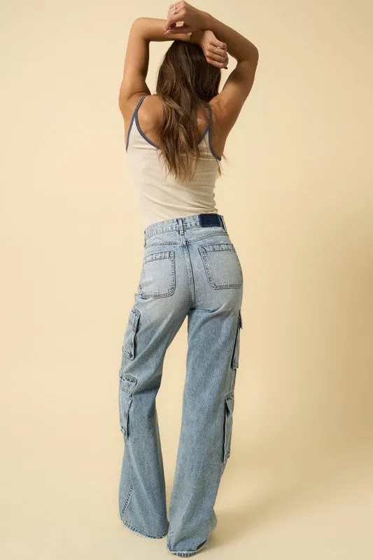 TEEK - CROSSOVER RELAXED LIGHT DENIM CARGO JEANS