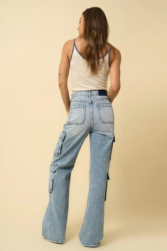 TEEK - CROSSOVER RELAXED LIGHT DENIM CARGO JEANS