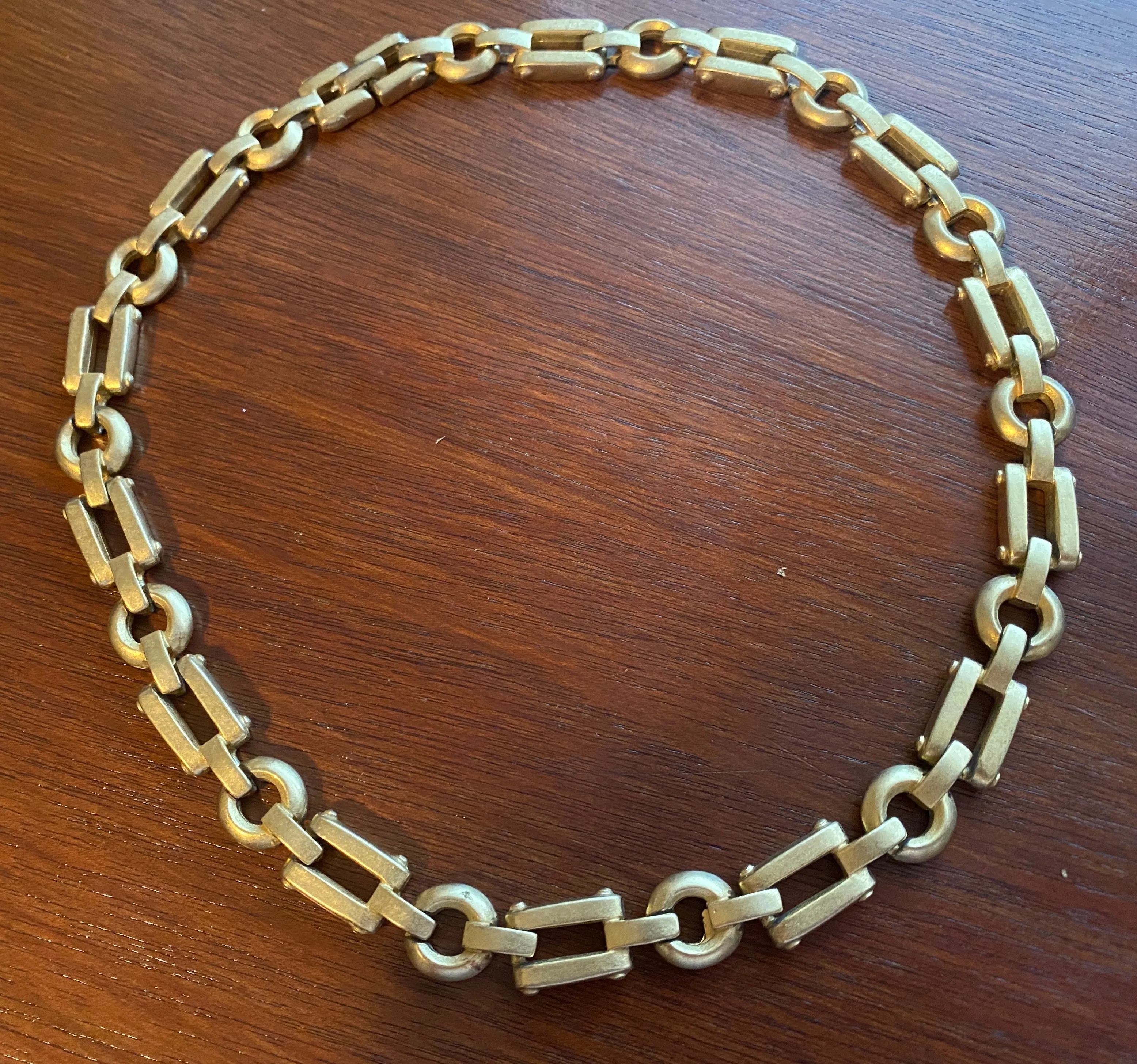 Vintage Erwin Pearl Matte Brushed Gold Tone Collar Necklace